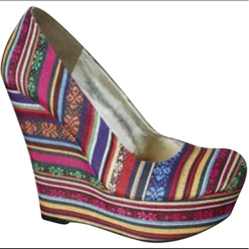 💃HP💃Mossimo Supply Co Wedge Platform Shoes